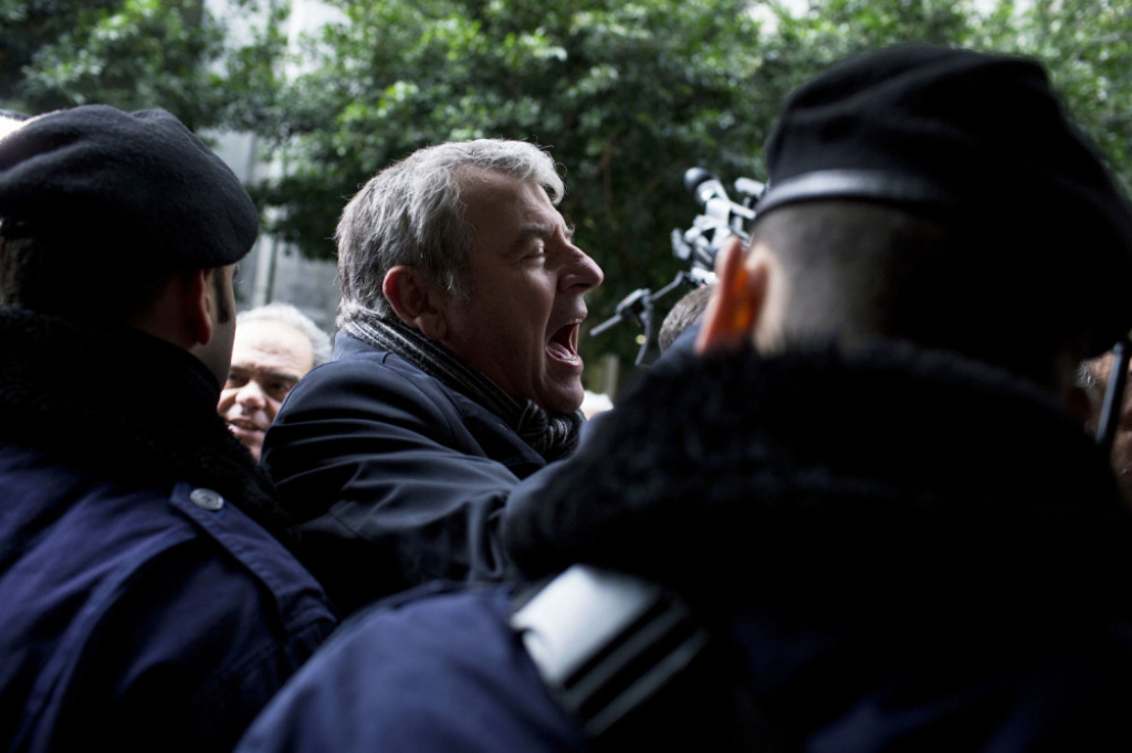 Sukob zdravstvenih radnika i policije