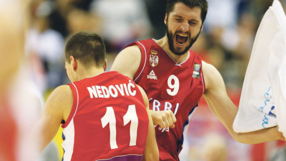 Samo da se svi  odazovu selektoru  Đorđeviću...