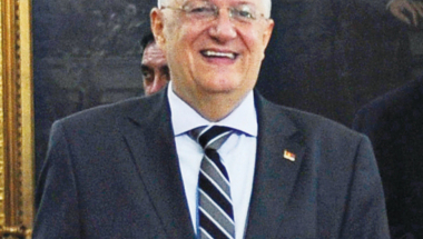 Uvek na  funkciji:  Oliver Antić