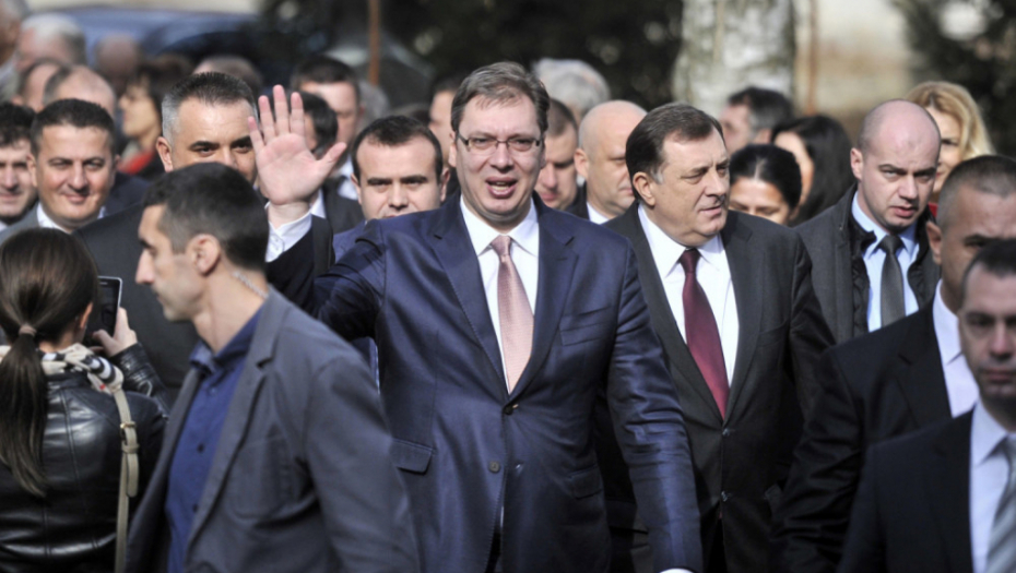 Vučić i Dodik na otvaranju škole u Crkvini