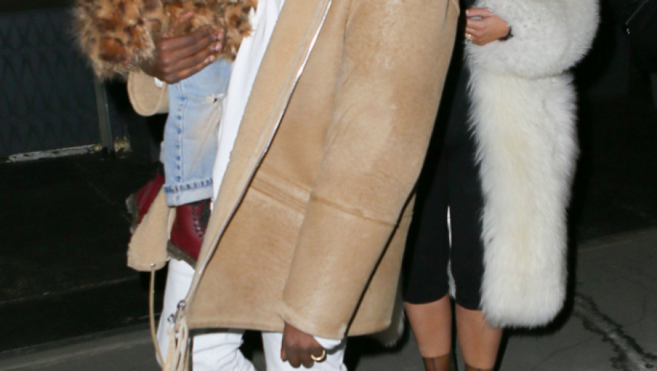 Kanije Vest sa Kim Kardašijan i ćerkicom