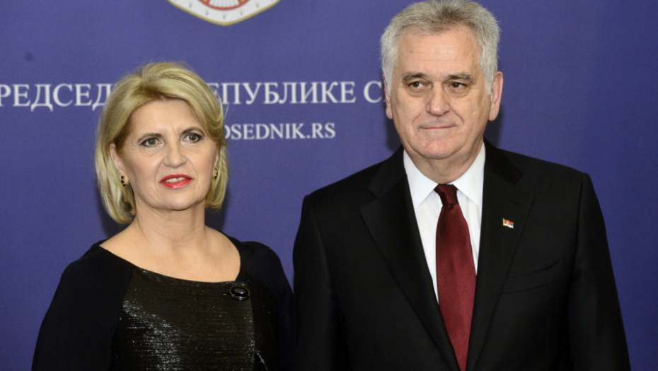 Predsednik Nikolić sa suprugom Dragicom na prijemu