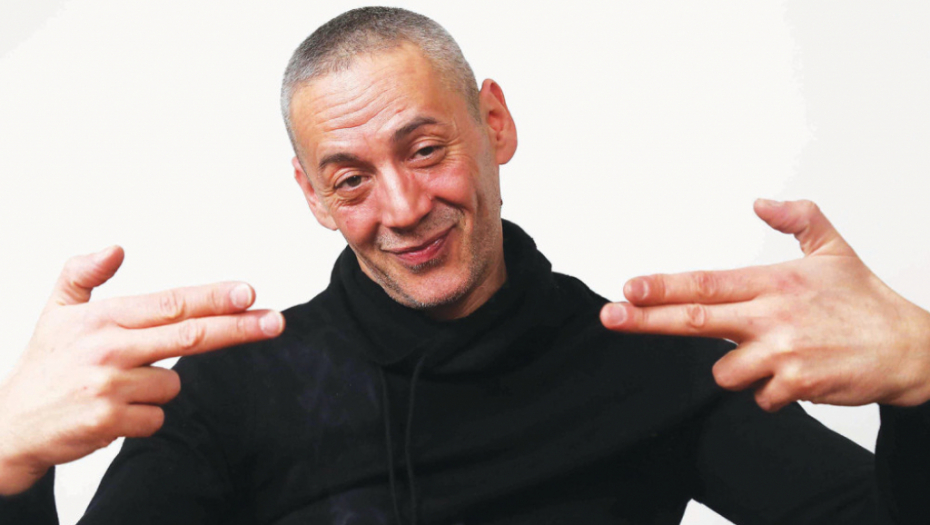 Bez dlake na britkom  jeziku: Saša Vidić