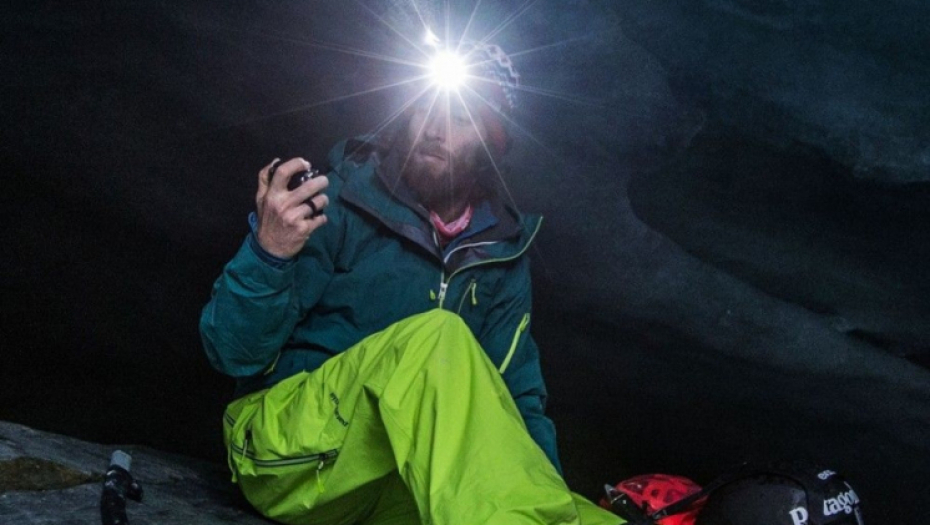 Pećina ispod glečera u Austriji