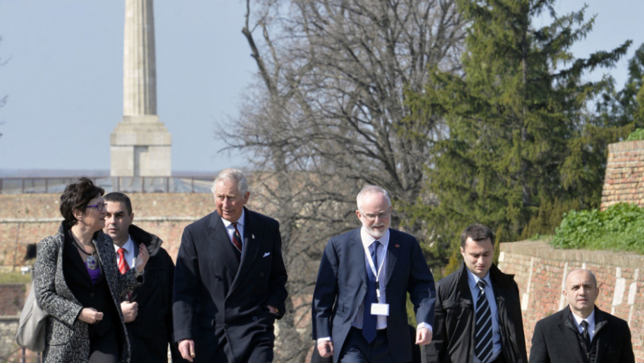 Princ Čarls  i ambasador Velike Britanije u Srbiji Danijel Kif 