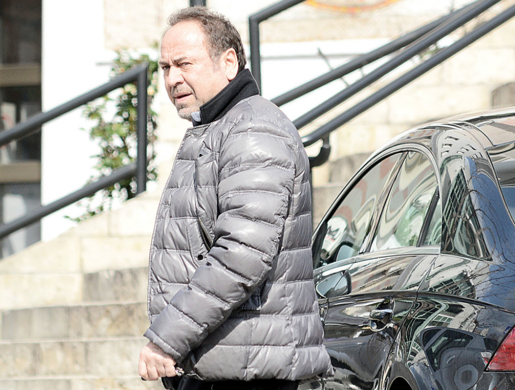 Živi sam u stanu: Marnko Rokvić