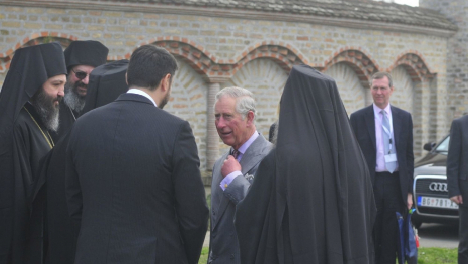 Princ Čarls i Kamila Novi Sad