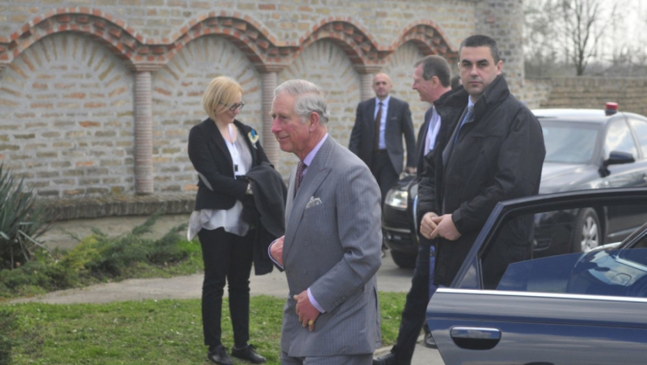 Princ Čarls i Kamila Novi Sad