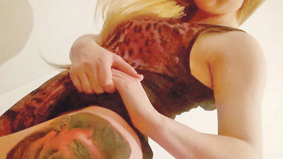 Nije se dvoumila da stavi Lionela na intimni deo tela