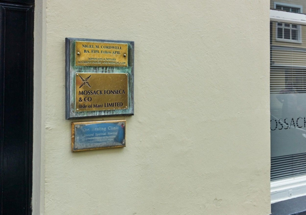 Mosak Foneska, kancelarija,Panamski papiri