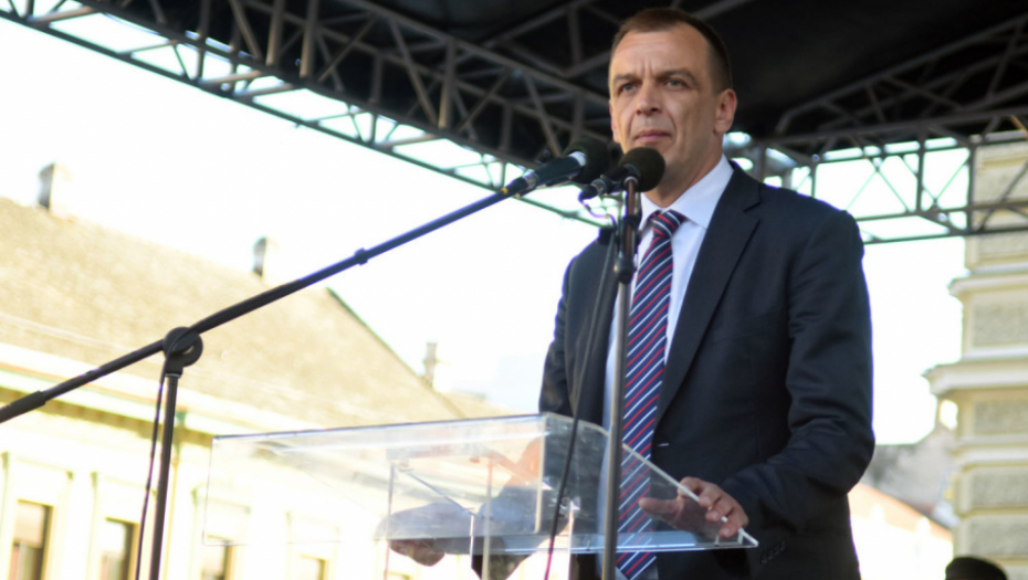 Novi Sad Miting SRS Đurađ Jakšić