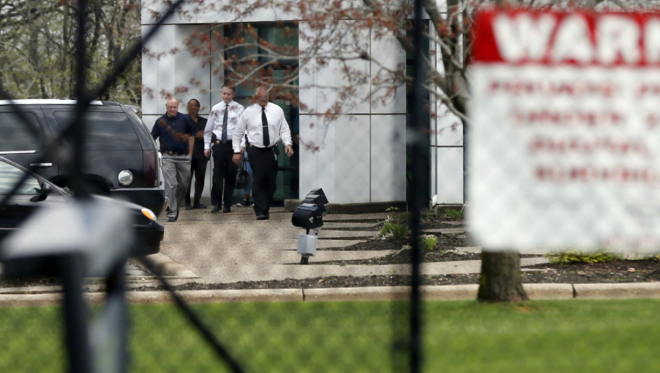 Policija u kući Princa