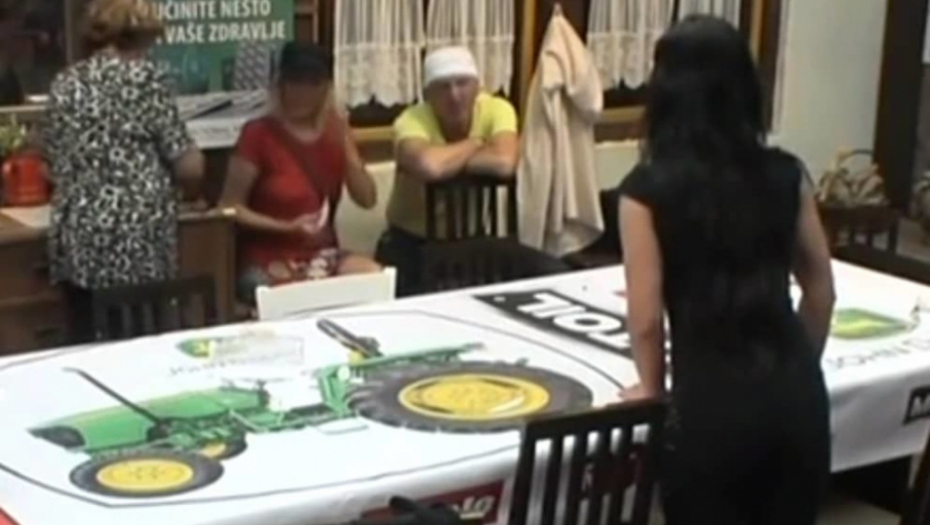 Dušica, Miki i Jelena