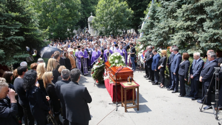 Bata Živojinović, sahrana