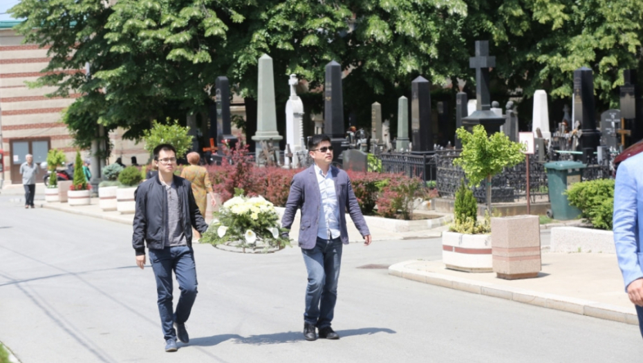 Bata Živojinović, sahrana