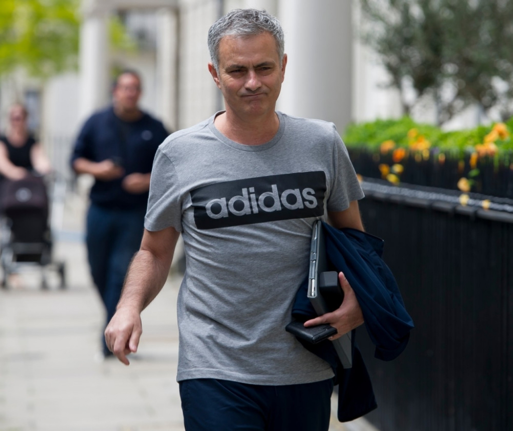 Žoze Murinjo ispred 