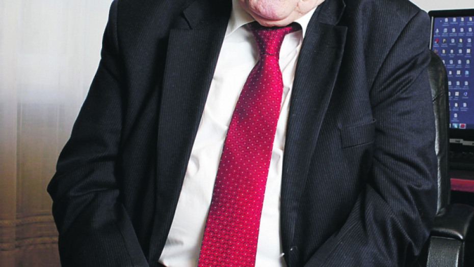 Dragoljub Mićunović