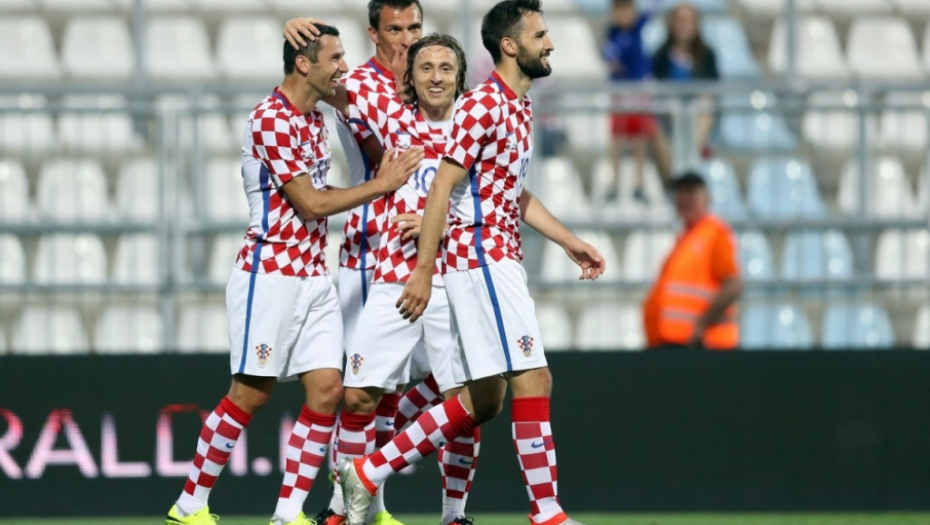 Samouvereni: Srna i drugovi