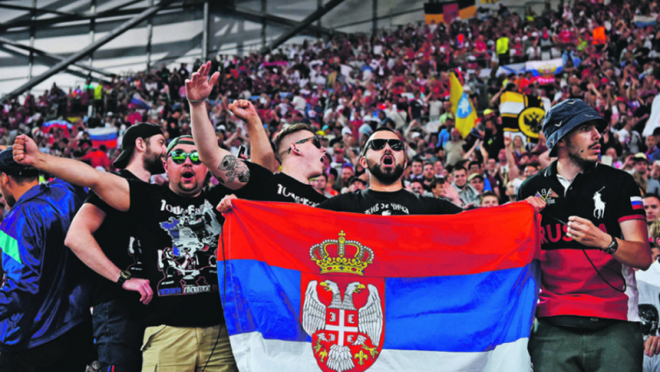 Srpski navijači u Marselju
