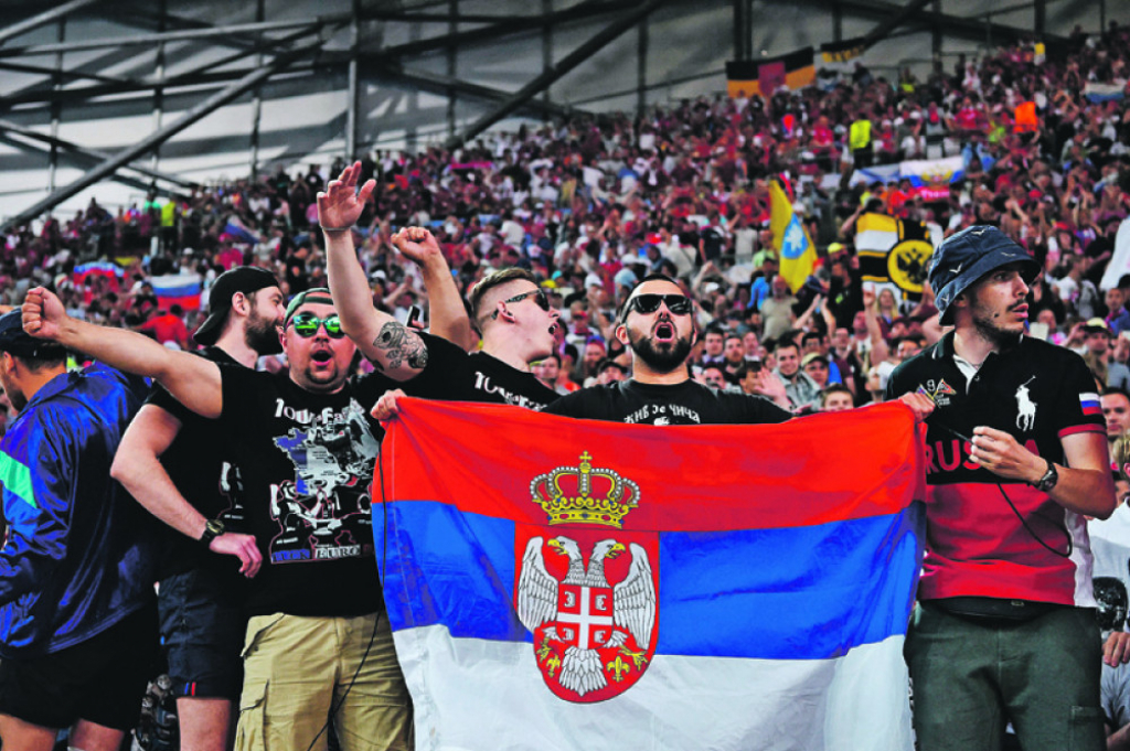 Srpski navijači u Marselju