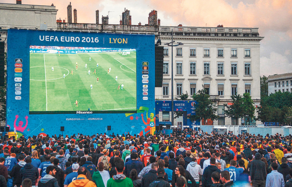 Mesto napada:  Fan zona u Lionu