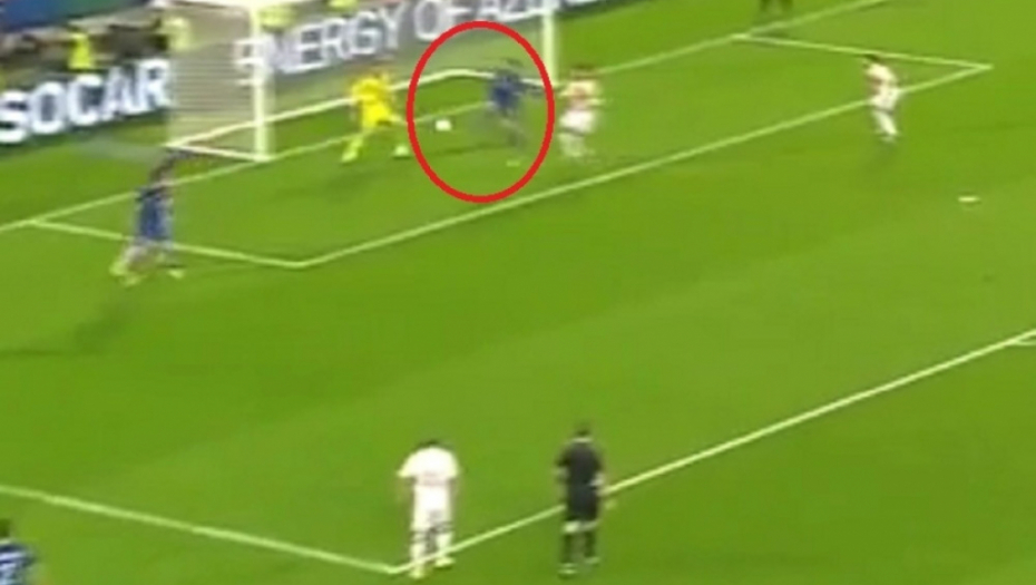 Kalinić postiže izjednačujući gol