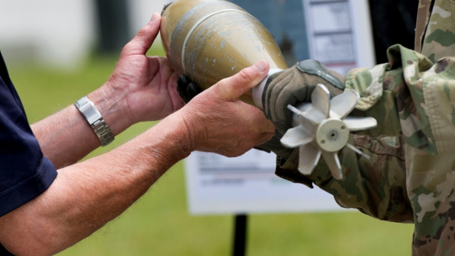 Oružje, granata mina , minobacač