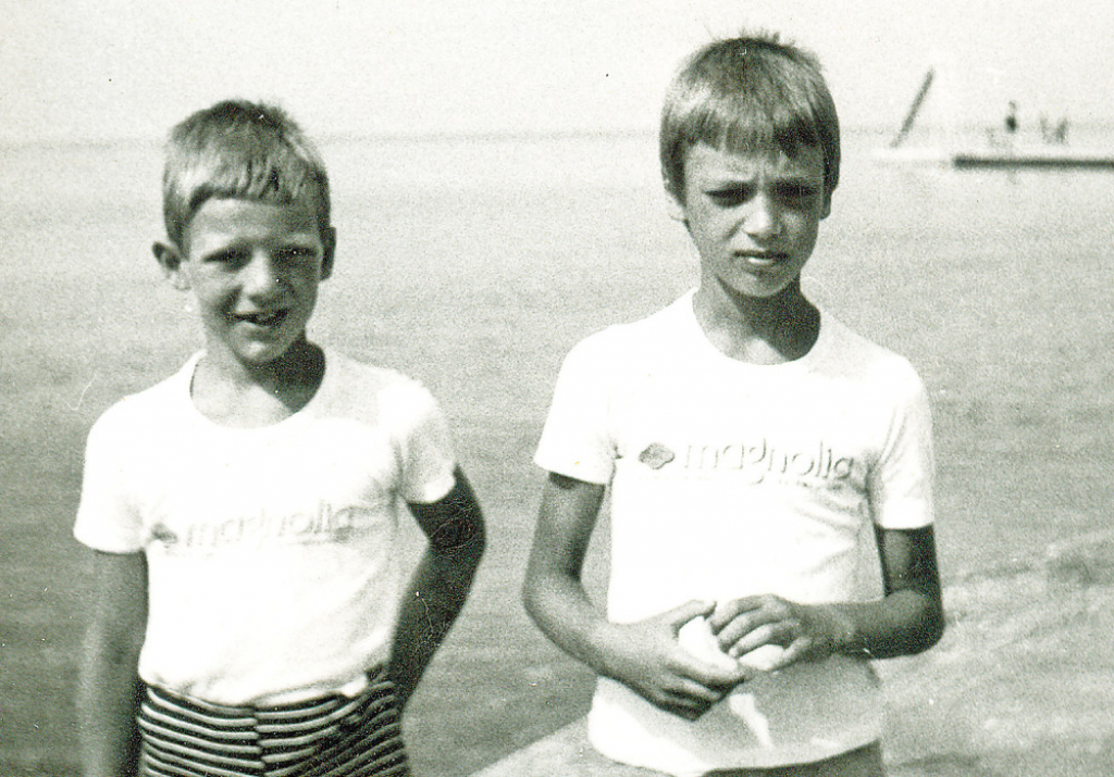 Davni dani  na moru:  Braća Vučić