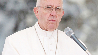 Papa će saslušati  srpske i hrvatske  argumente