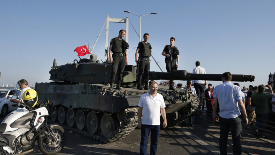 Turska u vojnom puču
