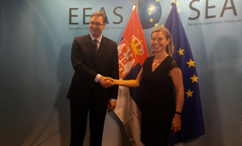 Vučić i Mogerini u Briselu