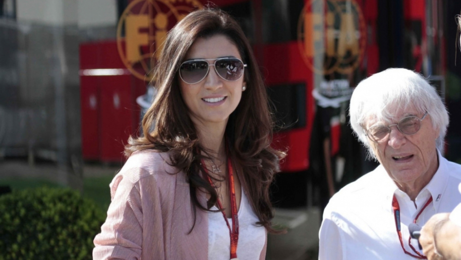 Ekleston sa suprugom