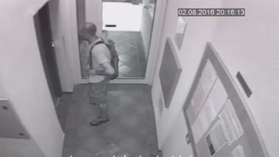 Lopov u Novom Sadu ukrao bicikl