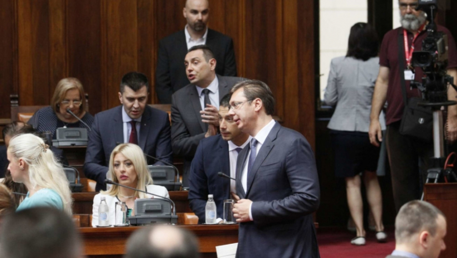 Sednica skupštine Nova Vlada