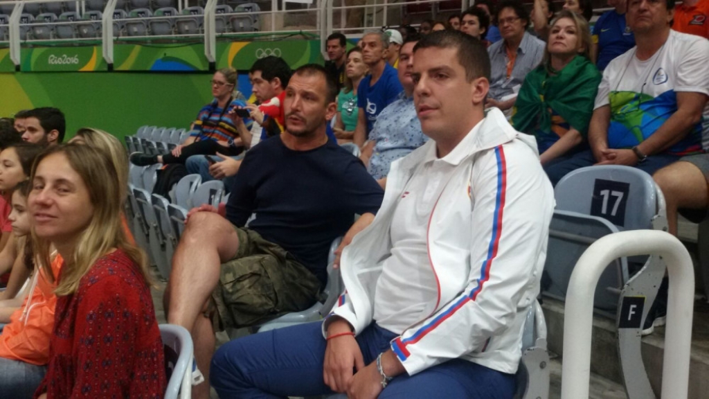 Danilo Ikodinović bodri odbojka&scaron;ice