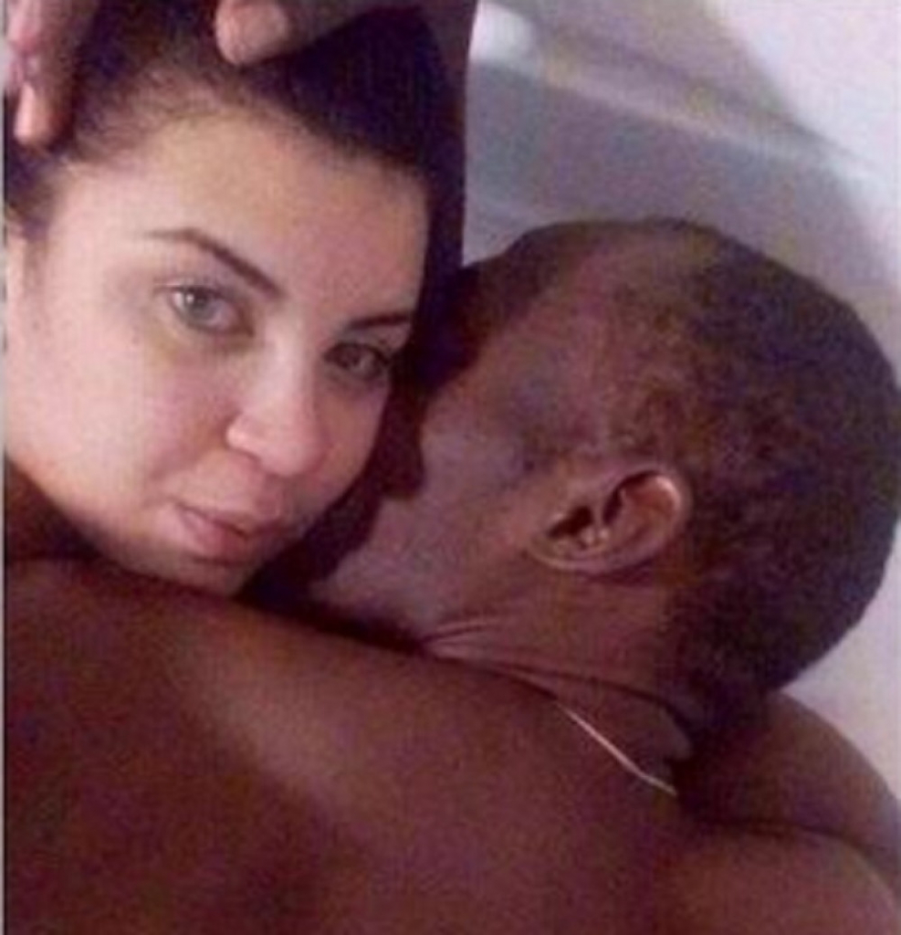 Jusein Bolt u krevetu sa Žade