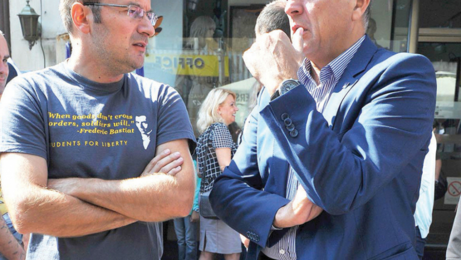 Žile ostaje sam u stranci