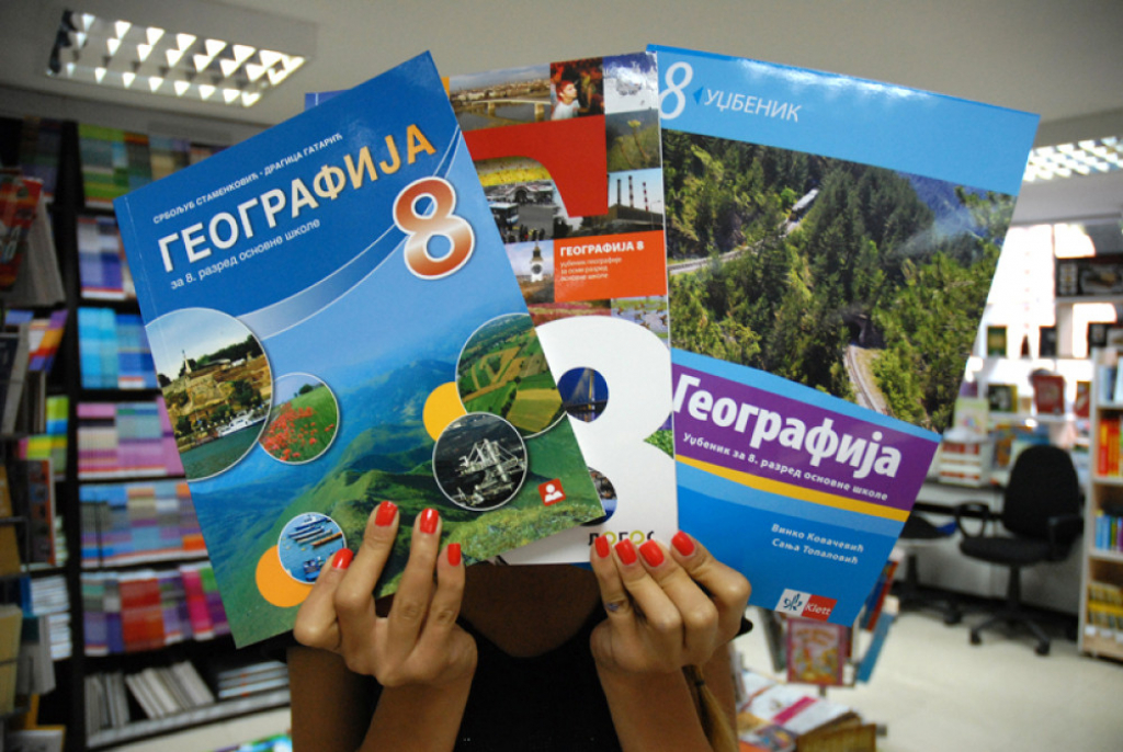 Udžbenici knjige kupovina škola