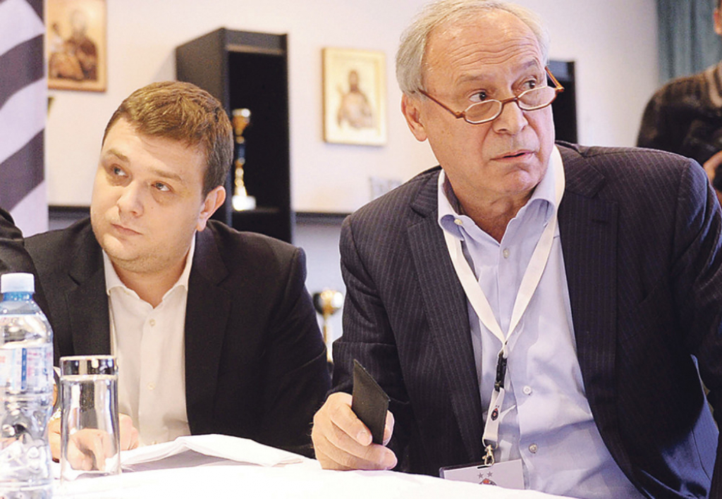 Prošli put delegat, sad kandidat: Vučelić (desno) sa Vazurom