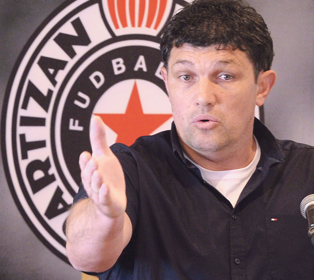 Dosledan:  Gordan Petrić