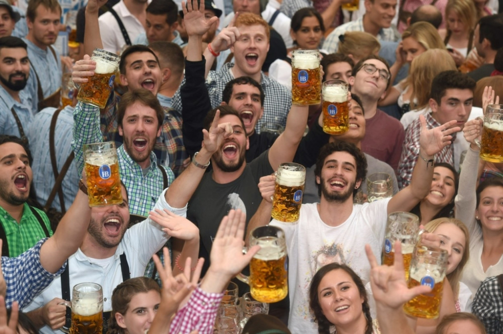 Oktoberfest Minhen Pivo