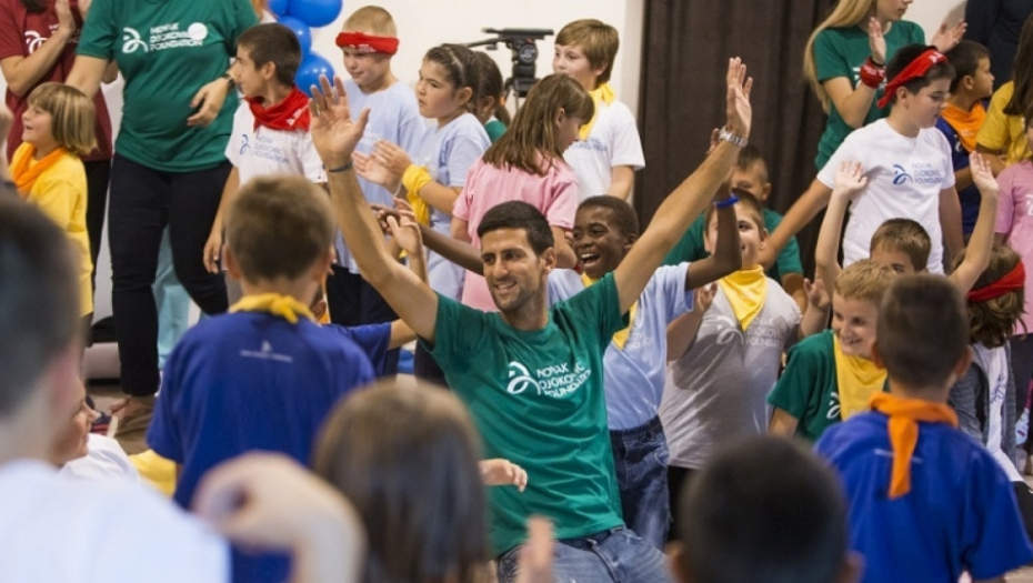 Novak sa decom na Kopu