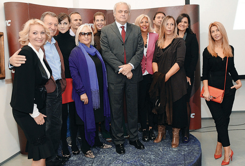 Ponosan na tim: Bujošević sa najpoznatijim licima javnog servisa