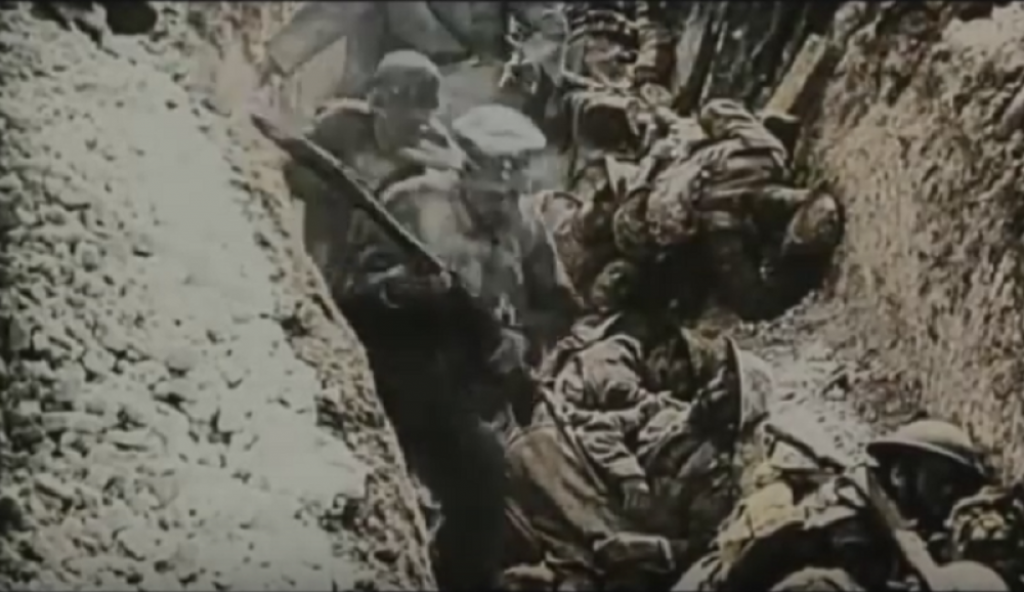 Nemci se probijaju preko svojih mrtvih drugova