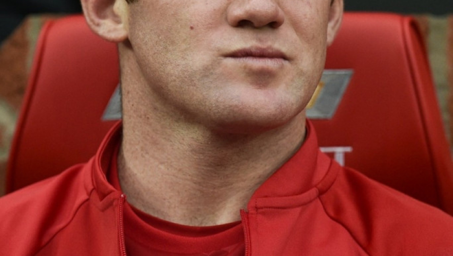 Više na klupi nego na terenu: Vejn Runi