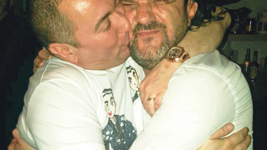 Đani izljubio slavljenika