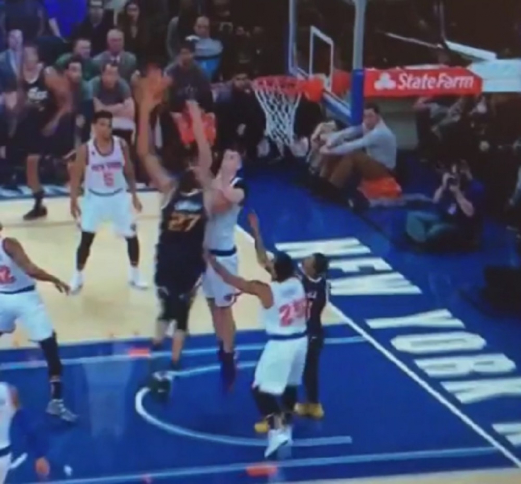 Gober zakucava preko Porzingisa