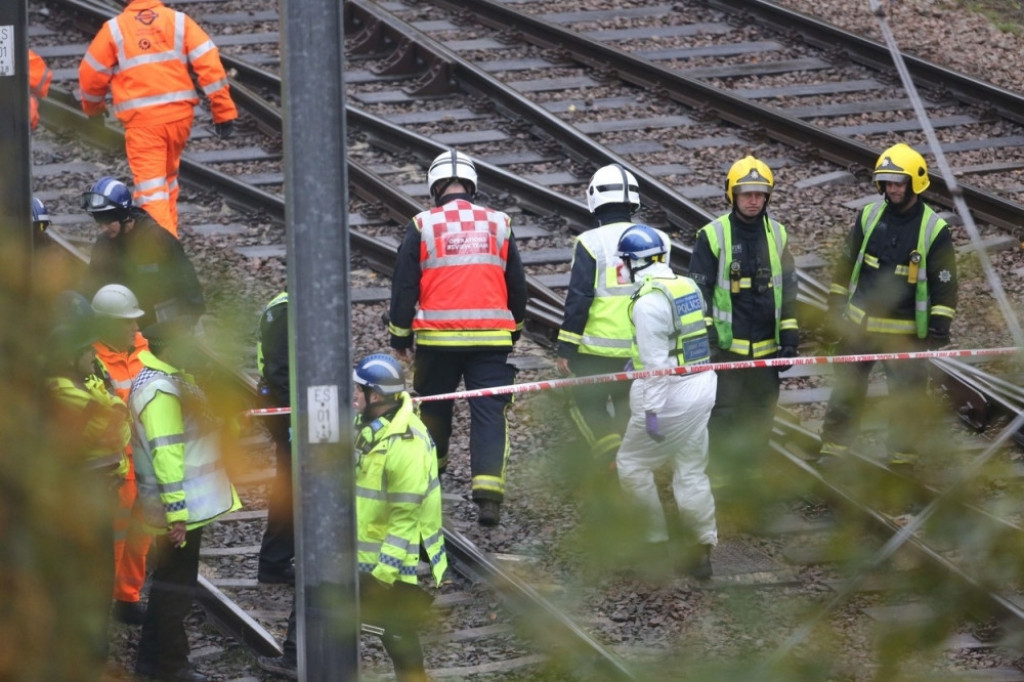 London nesreća šine pruga tramvaj 