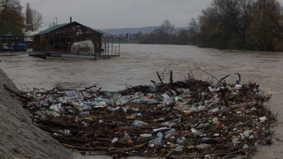 Kraljevu prete poplave