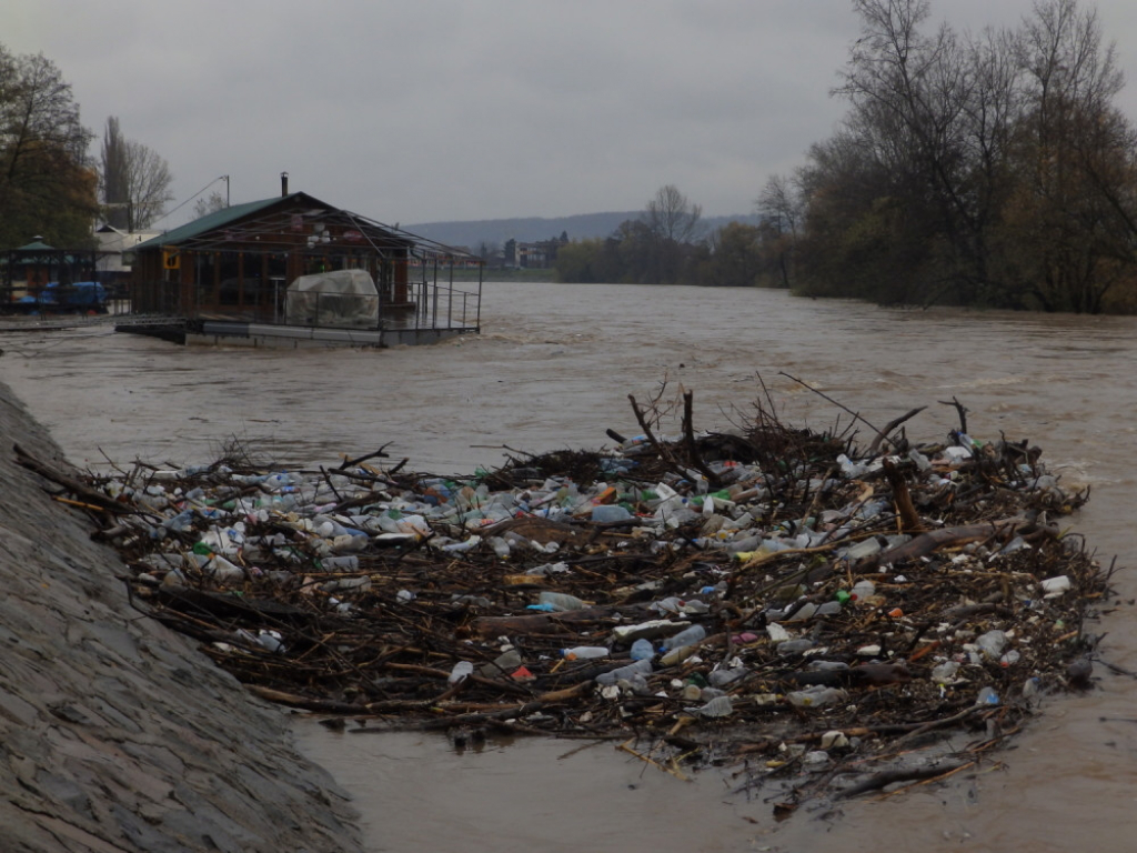 Kraljevu prete poplave